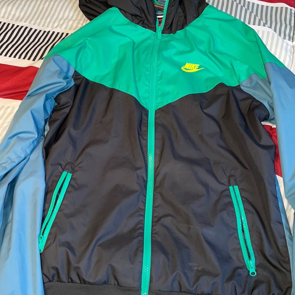 Nike windbreaker